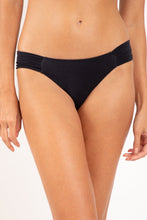 Carica l'immagine nel visualizzatore di Gallery, Gallery: Rio De Sol Bas Bottom Malibu-Black Baobi