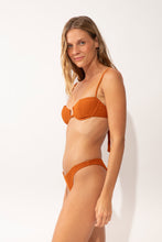 Laden Sie das Bild in den Galerie-Viewer, Image 04: Rio De Sol Haut Top Ferrugo Juliette