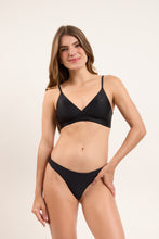 Laden Sie das Bild in den Galerie-Viewer, Image 08: Rio De Sol Haut Top Touch-Black Paola