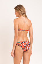 Carica l'immagine nel visualizzatore di Gallery, Model Back: Rio De Sol Haut Top Amore-Red Bandeau-Joy