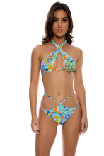 Carica l'immagine nel visualizzatore di Gallery, Model Front: Luli Fama Ensemble Cross Diamond Amalfi