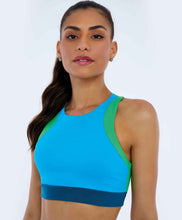 Carica l'immagine nel visualizzatore di Gallery, Model Front: Alto Giro Fitness Haut Top Blackout Decote Alto Recortes Azul Vivid
