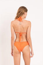 Carica l'immagine nel visualizzatore di Gallery, Model Back: Rio De Sol Ensemble Set Dende Mel