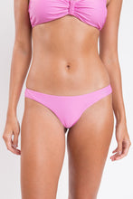 Carica l'immagine nel visualizzatore di Gallery, Image 07: Rio De Sol Ensemble Set Milkshake Bandeau-Crispy Nice