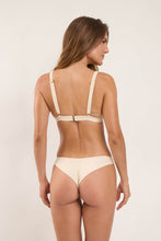 Carica l'immagine nel visualizzatore di Gallery, Model Back: Rio De Sol Haut Top Touch-Natural Alba