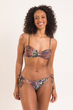 Carica l'immagine nel visualizzatore di Gallery, Model Front: Rio De Sol Bas Bottom Cobra Ibiza-Comfy