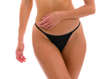 Laden Sie das Bild in den Galerie-Viewer, Gallery: Rio De Sol Bas Bottom Preto Cheeky-Fixa