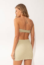 Carica l'immagine nel visualizzatore di Gallery, Model Back: Rio De Sol Mini Dress Brisa-Pistache Lulu Dress