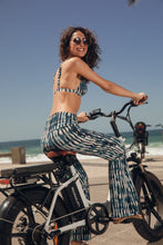 Laden Sie das Bild in den Galerie-Viewer, Image 13: Rio De Sol Pantalon De Plage Azule Murana Pants