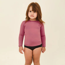 Carica l'immagine nel visualizzatore di Gallery, Model Front: Uv Line T-Shirt Longsleeve Baby Malva Upf50+