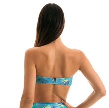 Laden Sie das Bild in den Galerie-Viewer, Image 06: Rio De Sol Haut Top Flower Geometric Reto