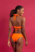 Laden Sie das Bild in den Galerie-Viewer, Image 13: Rio De Sol Ensemble Set Dots-Orange Kate Madrid