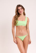 Laden Sie das Bild in den Galerie-Viewer, Model Front: Rio De Sol Ensemble Set Sand-Menta Mary Cheeky-Fixa