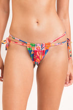 Laden Sie das Bild in den Galerie-Viewer, Gallery: Rio De Sol Bas Bottom Love-Trip Pipa