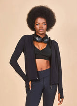 Laden Sie das Bild in den Galerie-Viewer, Gallery: Uv Line T-Shirt Jacket Fem New Fit Black Upf50+