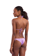 Carica l'immagine nel visualizzatore di Gallery, Model Back: Rio De Sol Ensemble Set Orchid Tri-Inv Cheeky-Tie