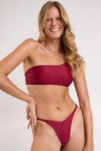 Laden Sie das Bild in den Galerie-Viewer, Image 09: Rio De Sol Ensemble Set Touch-Carmim Isadora Gigi