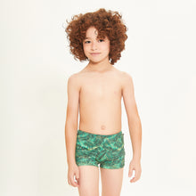 Laden Sie das Bild in den Galerie-Viewer, Model Front: Uv Line Maillot De Bain Garçon Sunga Folhagem Kids Upf50+