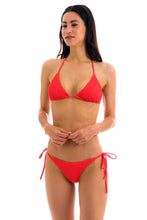 Laden Sie das Bild in den Galerie-Viewer, Model Front: Rio De Sol Ensemble Set Cotele-Tomate Tri-Inv Ibiza