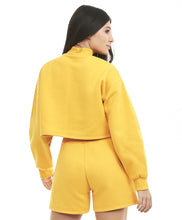 Charger l'image dans la galerie, Model Back: Alto Giro Fitness Haut Cropped M3Cbs Gola Alta Amarelo Amber