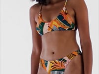 Carica e avvia il video nel visualizzatore di galleria, Video: Rio De Sol Ensemble Set El-Arco Bralette Essential-Comfy