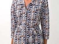 Carica e avvia il video nel visualizzatore di galleria, Video: Rio De Sol Chemise Ikat Chemise