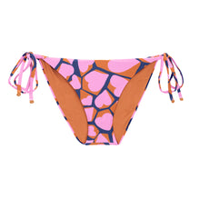 Laden Sie das Bild in den Galerie-Viewer, Product Front: Rio De Sol Bas Bottom Amore-Pink Ibiza-Comfy