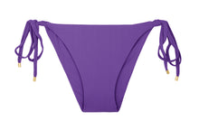 Laden Sie das Bild in den Galerie-Viewer, Product Front: Rio De Sol Bas Bottom Amuleto Lacinho