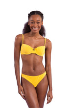 Carica l'immagine nel visualizzatore di Gallery, Model Front: Rio De Sol Bas Bottom Malibu-Yellow Essential-Comfy