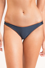Carica l'immagine nel visualizzatore di Gallery, Image 13: Rio De Sol Bas Bottom Nocciola High-Leg