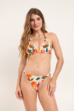 Laden Sie das Bild in den Galerie-Viewer, Model Front: Rio De Sol Bas Bottom Picnic Mel-Comfy