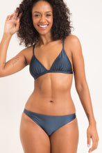 Laden Sie das Bild in den Galerie-Viewer, Image 11: Rio De Sol Bas Bottom Shimmer-Shark Essential-Comfy