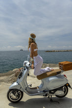 Carica l'immagine nel visualizzatore di Gallery, Image 05: Rio De Sol Pantalon De Plage Memphis-White Pants Lana