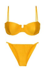 Laden Sie das Bild in den Galerie-Viewer, Product Front: Rio De Sol Ensemble Set Eden-Pequi Balconet Cheeky-Fixa