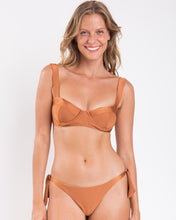 Charger l'image dans la galerie, Gallery: Rio De Sol Ensemble Set Nocciola Amelia Italy