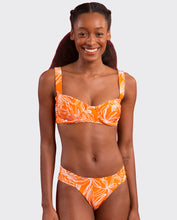 Charger l'image dans la galerie, Gallery: Rio De Sol Ensemble Set Trail-Orange Amelia Baobi