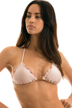 Laden Sie das Bild in den Galerie-Viewer, Gallery: Rio De Sol Haut Top Essence Frufru