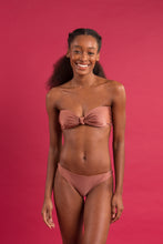 Laden Sie das Bild in den Galerie-Viewer, Image 11: Rio De Sol Haut Top Shimmer-Copper Bandeau-Joy