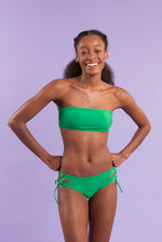 Laden Sie das Bild in den Galerie-Viewer, Image 12: Rio De Sol Haut Top Tambourine Bandeau-Reto
