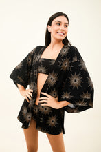 Carica l'immagine nel visualizzatore di Gallery, Gallery: Uv Line Vêtement De Plage Kimono Shine-Preto Upf50+