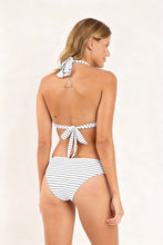 Carica l'immagine nel visualizzatore di Gallery, Model Back: Rio De Sol Bas Bottom Linea-White Mel-Comfy
