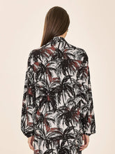 Charger l'image dans la galerie, Model Back: Uv Line Chemise Shirt Vitoria Coqueiros Upf50+
