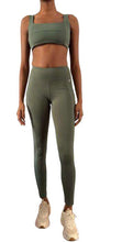 Laden Sie das Bild in den Galerie-Viewer, Product Front: Uv Line Fitness Bas Legging Fit Aspen Green Cactus Upf50+

