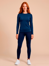 Carica l'immagine nel visualizzatore di Gallery, Model Front: Uv Line T-Shirt Longsleeve Uvpro Fem Cobalt Upf50+
