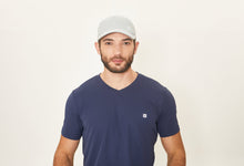 Charger l'image dans la galerie, Model Front: Uv Line Casquette Cap Uv Pro Masc Grey Upf50+
