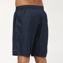 Charger l'image dans la galerie, Model Back: Uv Line Bermuda / Short Pour Homme Shorts New Fit Br Masc Navy Blue Upf50+
