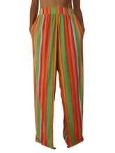 Laden Sie das Bild in den Galerie-Viewer, Model Front: Rio De Sol Pantalon De Plage Utah Wide Pants
