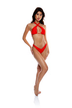 Charger l'image dans la galerie, Model Front: Luli Fama Haut Top Cross High Lava Red
