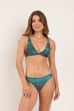 Carica l'immagine nel visualizzatore di Gallery, Model Front: Rio De Sol Bas Bottom Brisa Essential-Comfy

