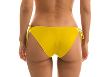 Charger l'image dans la galerie, Model Back: Rio De Sol Bas Bottom Uv-Melon Comfort
